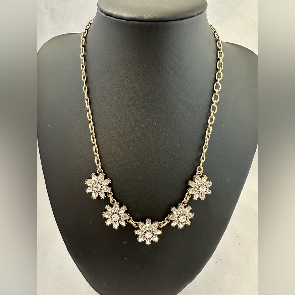 Chloe + Isabel gold tone rhinestone flower necklace